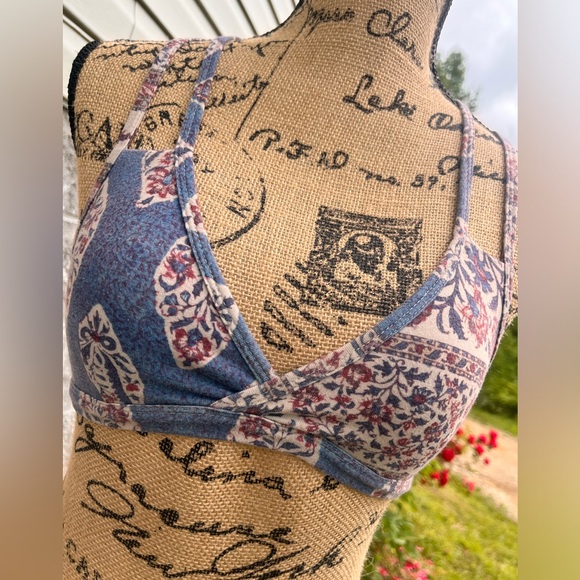 CHASER intimates • soft boho strappy patchwork floral print bralette •size small - Picture 11 of 16